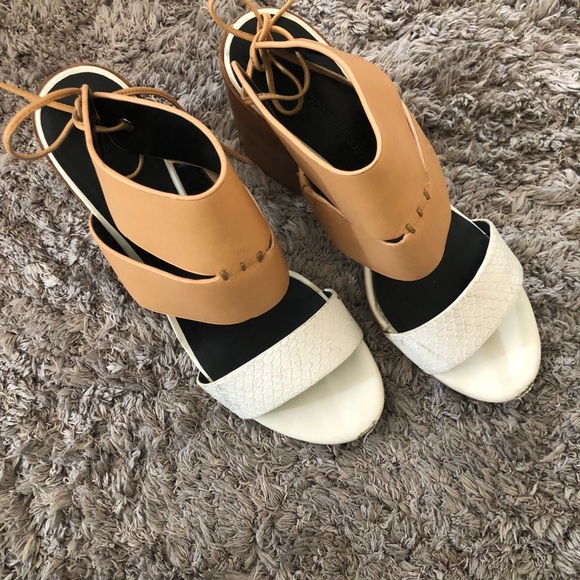 Rebecca Minkoff Christy Block Heel, 7 - Picture 4 of 8